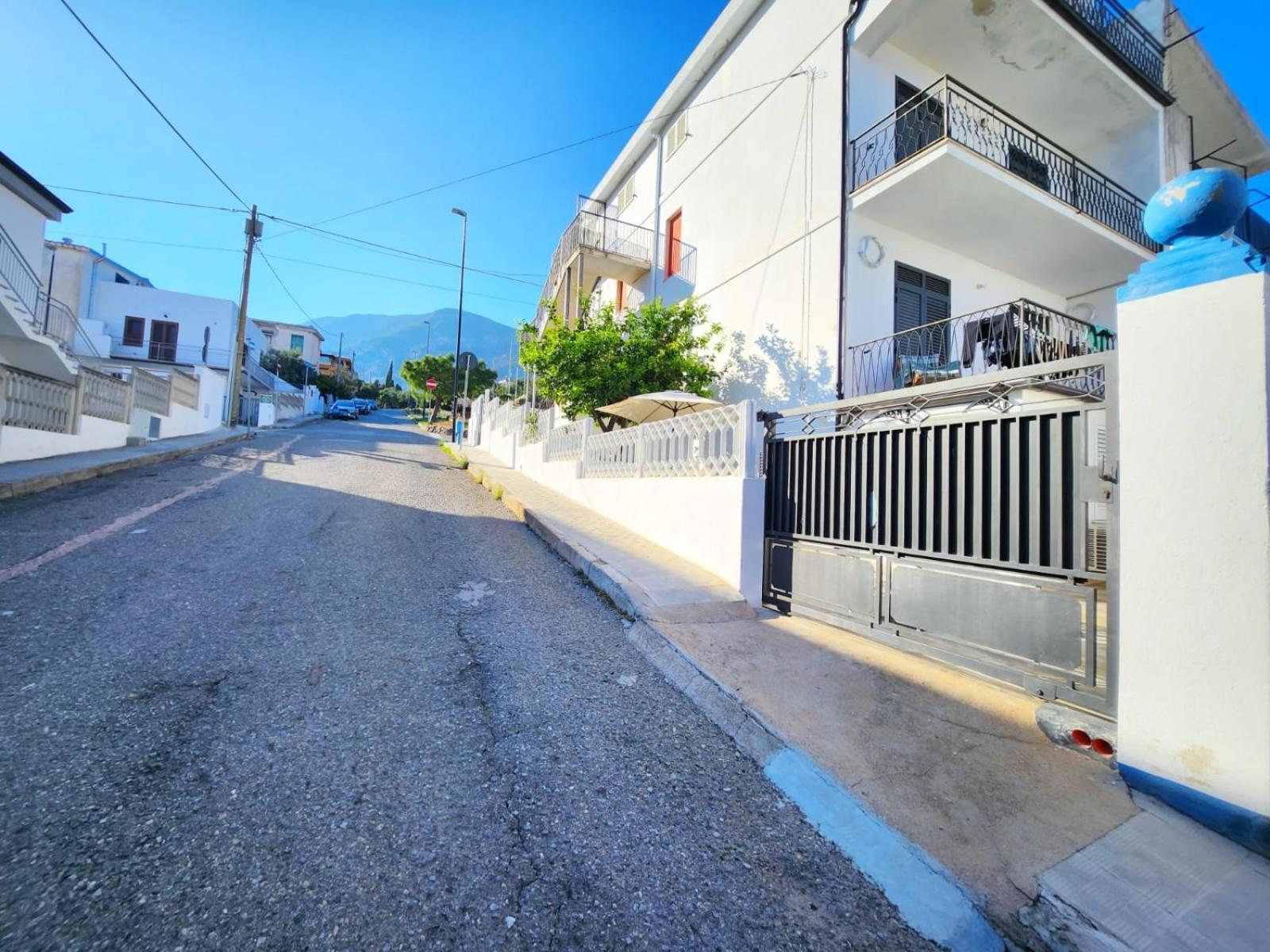 Casa Al Mare Orchidea - Motoparking - Wifi Free - Ac Cala Gonone Exterior foto